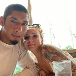 Meet your Posher, Holly